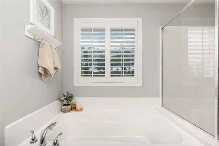 7194 Tiburon Drive, Eastvale, California 92880