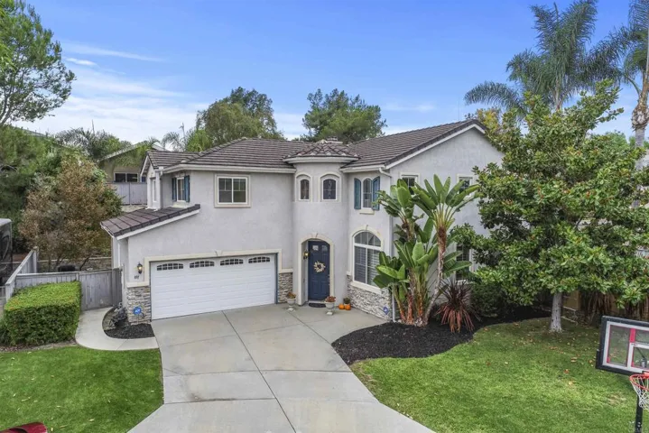 891 Via Allegra, Vista, California 92081