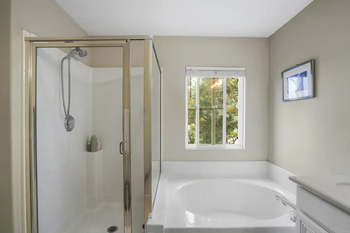 891 Via Allegra, Vista, California 92081