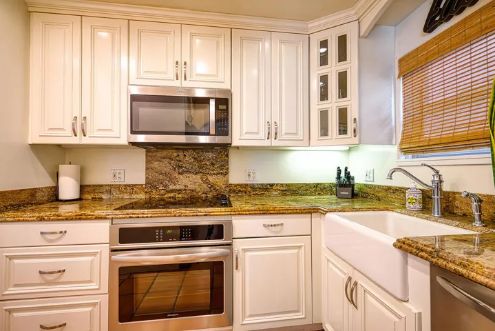 Kitchen103L