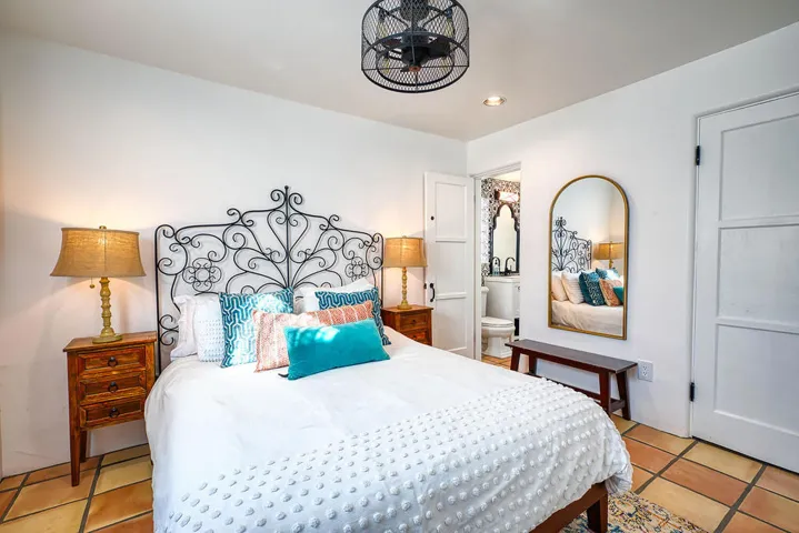 Bedroom203L