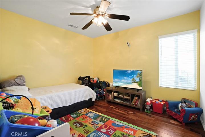 Bedroom 3- spacious w/ celing fan
