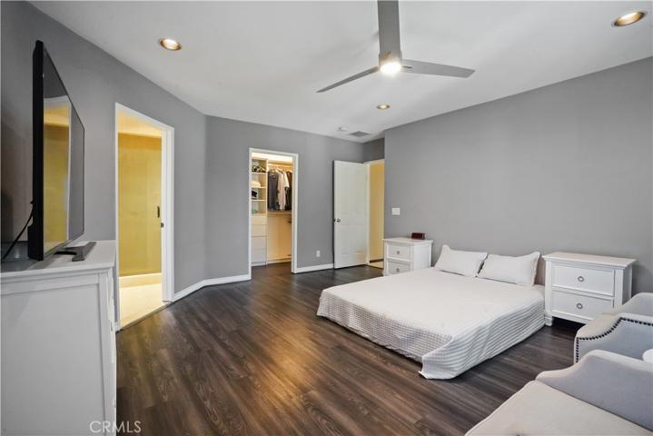 Main/Master Suite- large enough for a Cal-King bed