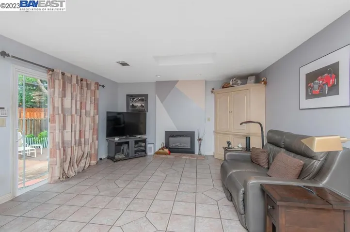 3793 Cowell Rd, Concord, California 94518
