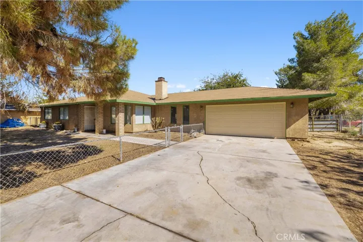 40190 178th Street E, Lake Los Angeles, California 93591