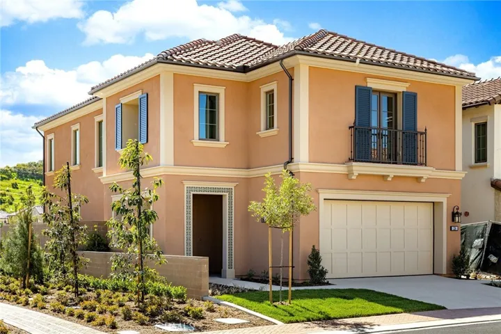 226 Fiore, Irvine, California 92602