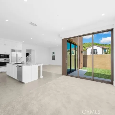 226 Fiore, Irvine, California 92602