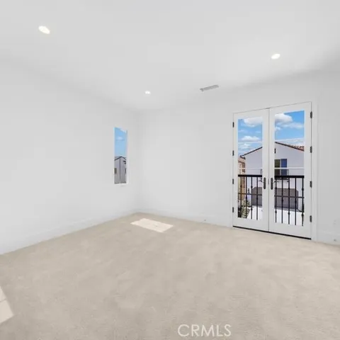 226 Fiore, Irvine, California 92602