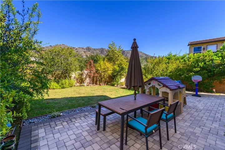 487 E Desert Willow Road, Azusa, California 91702