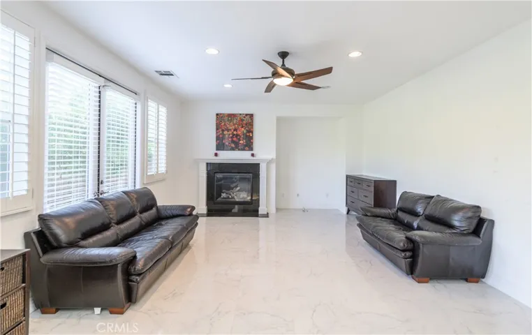 487 E Desert Willow Road, Azusa, California 91702