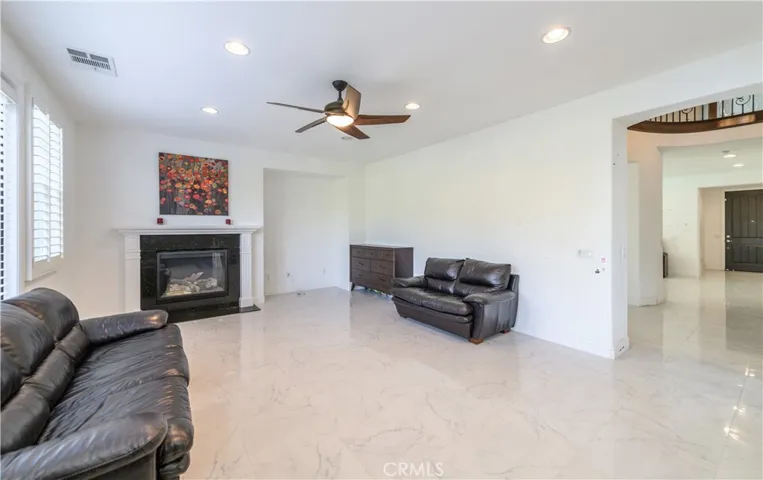 487 E Desert Willow Road, Azusa, California 91702