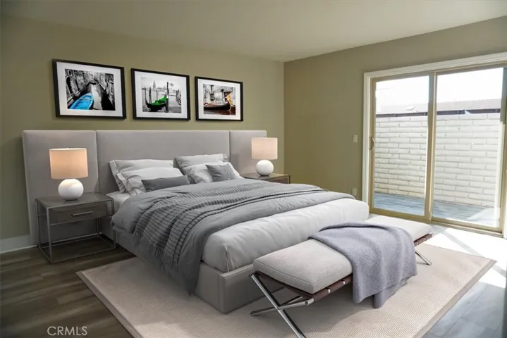 Photo Stage Master Bed  Patio