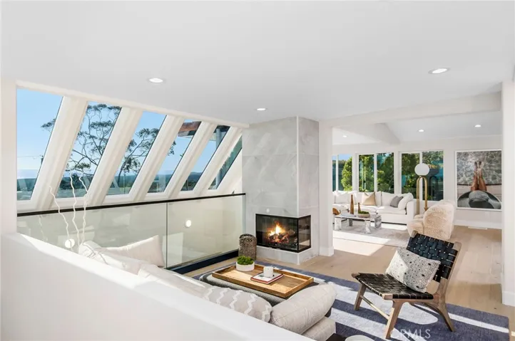 2850 Zell Drive, Laguna Beach, California 92651