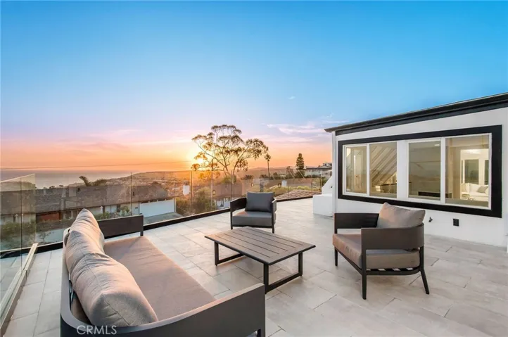 2850 Zell Drive, Laguna Beach, California 92651