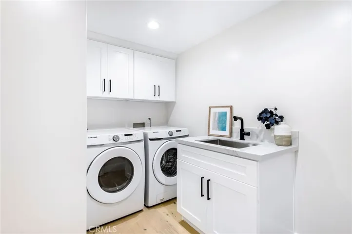 2850 Zell Drive, Laguna Beach, California 92651