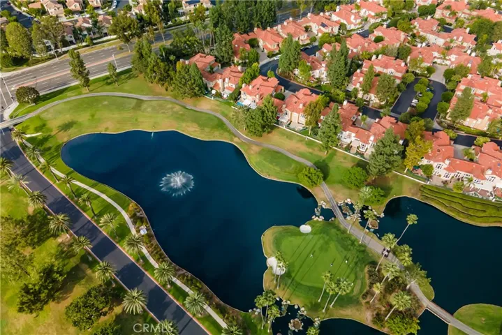 2448 Aquasanta, Tustin, California 92782