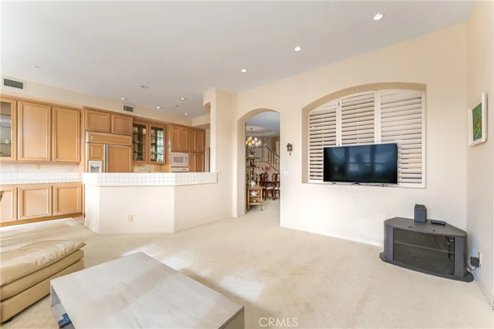 2448 Aquasanta, Tustin, California 92782