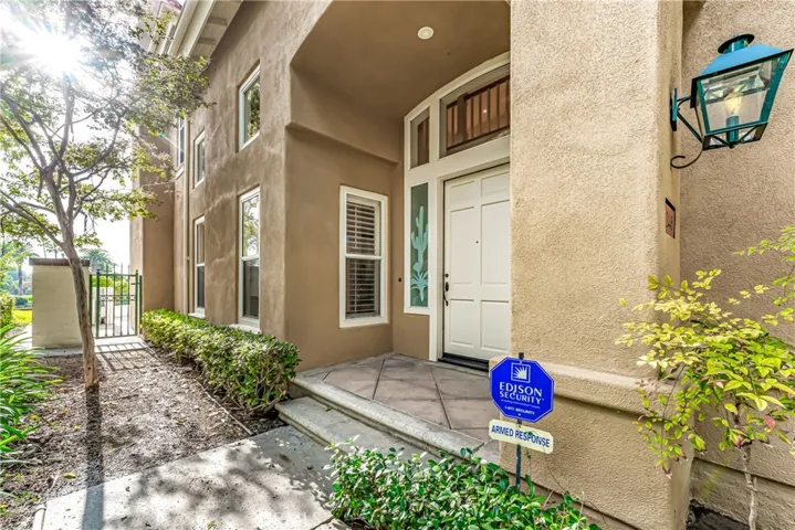 2448 Aquasanta, Tustin, California 92782