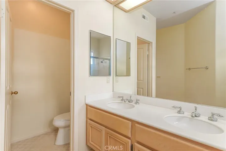2448 Aquasanta, Tustin, California 92782