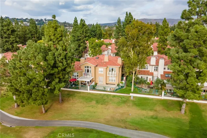 2448 Aquasanta, Tustin, California 92782
