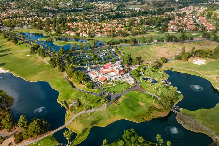 2448 Aquasanta, Tustin, California 92782