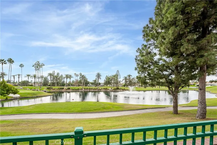2448 Aquasanta, Tustin, California 92782