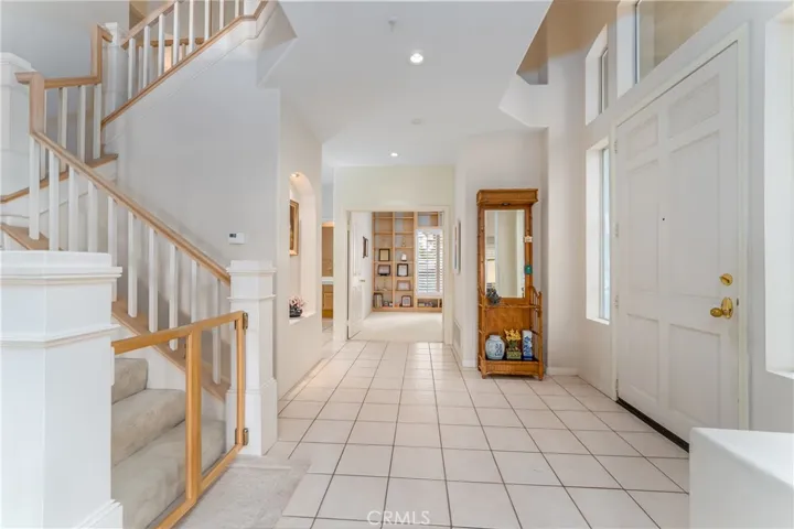 2448 Aquasanta, Tustin, California 92782