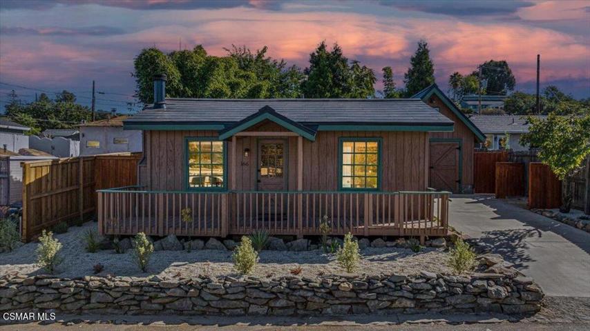166 Bundren Bungalow