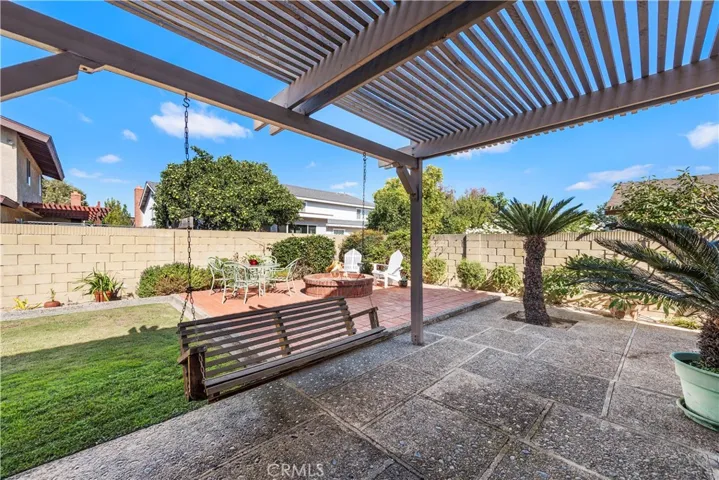 11301 Primrose Avenue, Fountain Valley, California 92708