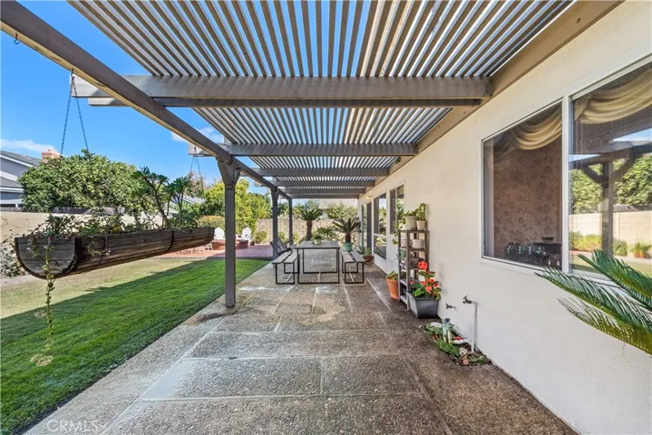11301 Primrose Avenue, Fountain Valley, California 92708