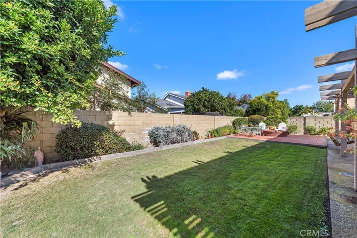 11301 Primrose Avenue, Fountain Valley, California 92708