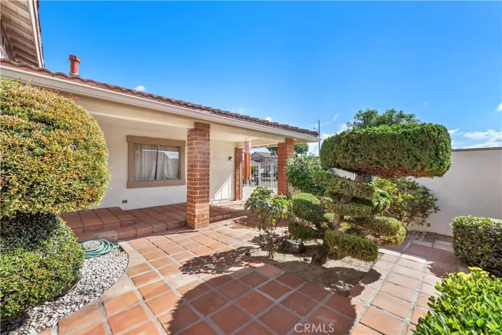 11301 Primrose Avenue, Fountain Valley, California 92708
