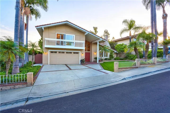 26732 Pariso Drive, Mission Viejo, California 92691