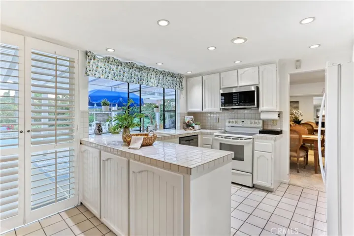 26732 Pariso Drive, Mission Viejo, California 92691
