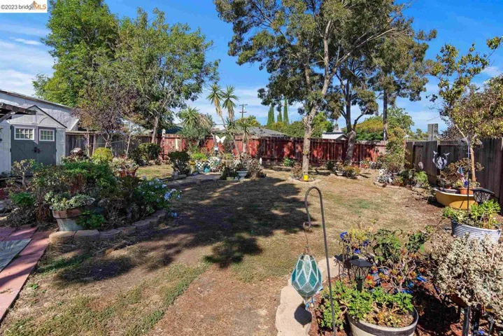 26 Lorraine Ave, Pittsburg, California 94565