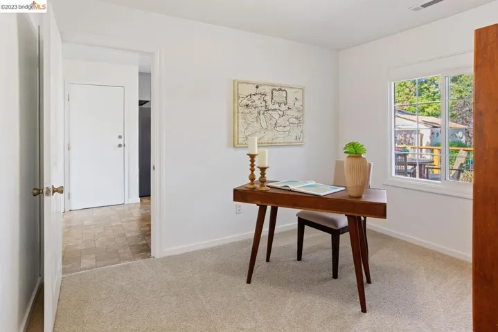 26 Lorraine Ave, Pittsburg, California 94565