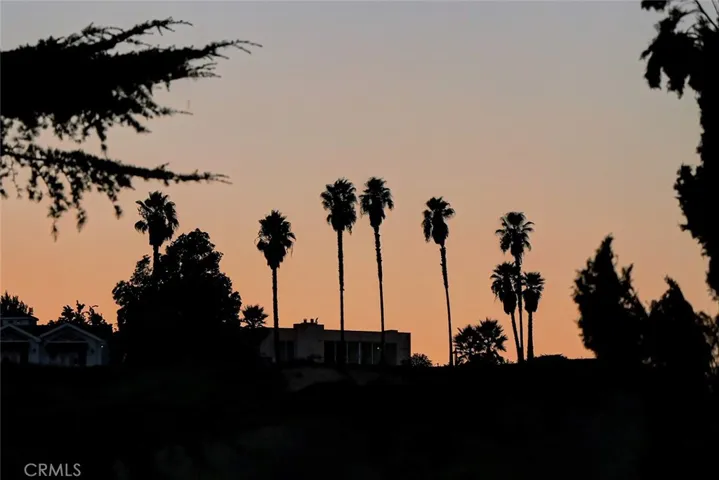 15200 Rayneta Drive, Sherman Oaks, California 91403
