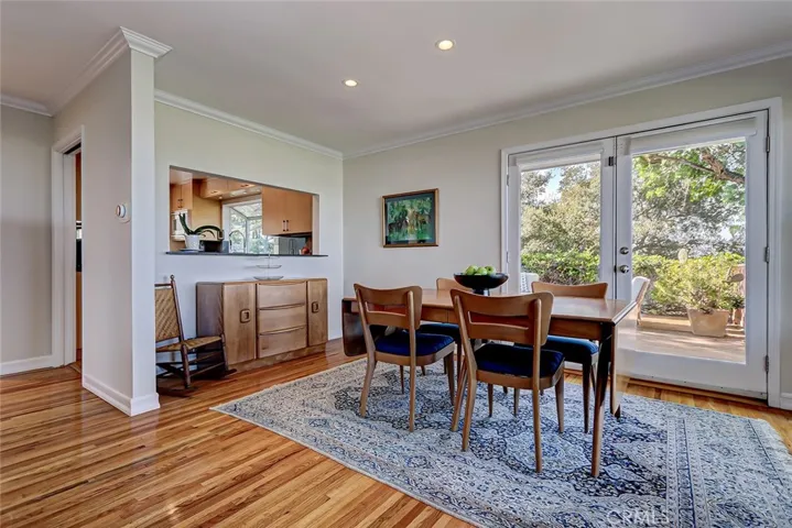 15200 Rayneta Drive, Sherman Oaks, California 91403