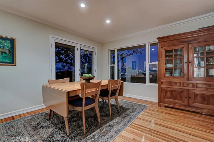 15200 Rayneta Drive, Sherman Oaks, California 91403