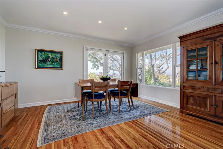 15200 Rayneta Drive, Sherman Oaks, California 91403