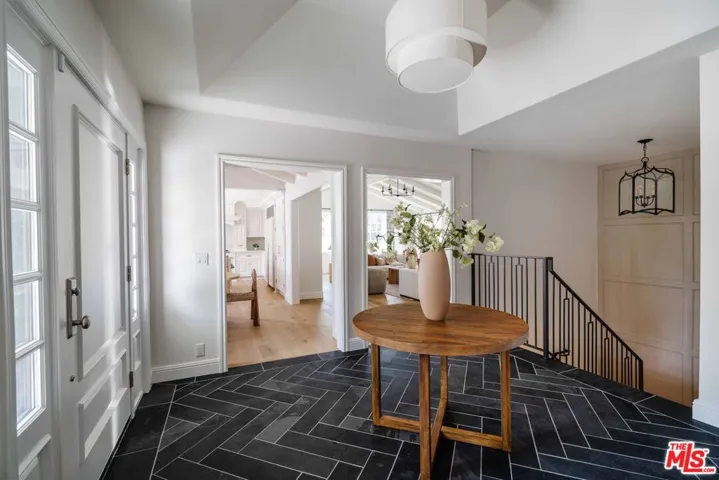 841 Muskingum Avenue, Pacific Palisades, California 90272