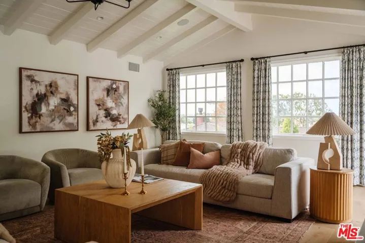 841 Muskingum Avenue, Pacific Palisades, California 90272