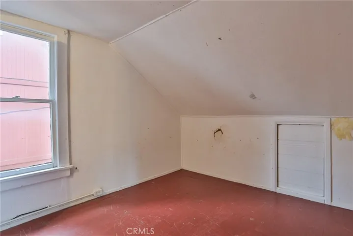 910 Fern Drive, Crestline, California 92325