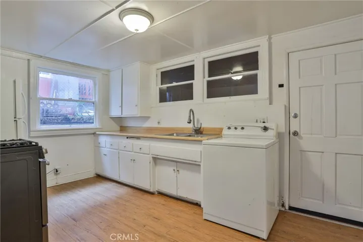 910 Fern Drive, Crestline, California 92325