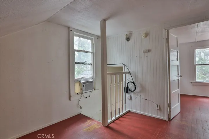 910 Fern Drive, Crestline, California 92325