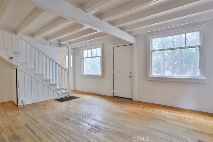 910 Fern Drive, Crestline, California 92325