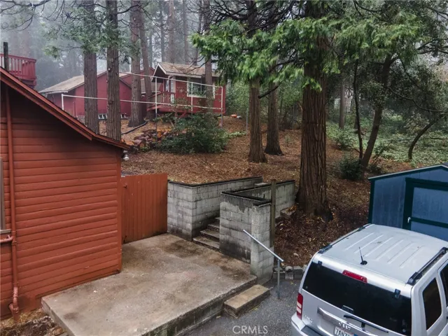 910 Fern Drive, Crestline, California 92325