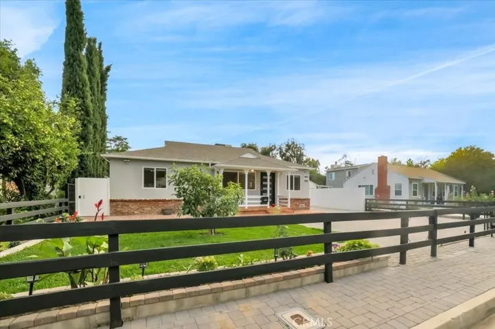 17238 Archwood Street, Lake Balboa, California 91406