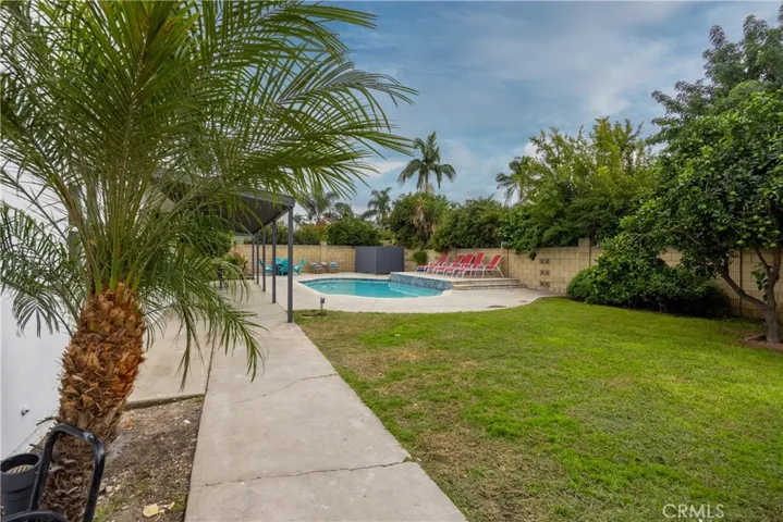 Large rear grass area