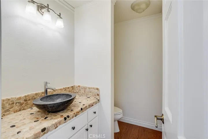 1125 Keller Way, Laguna Beach, California 92651